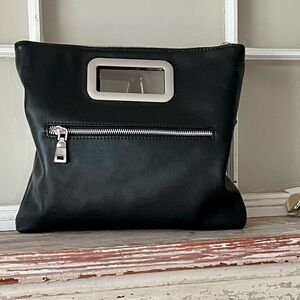 INC INTERNATIONAL CONCEPTS Hand Bag in Black